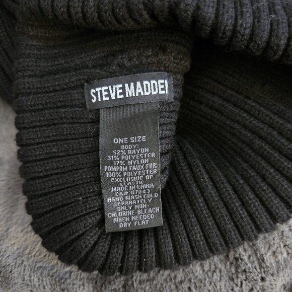 Steve Madden Black Ribbed Knit Tuque with Faux Fur Pom Pom | Unisex - Picture 3 of 4